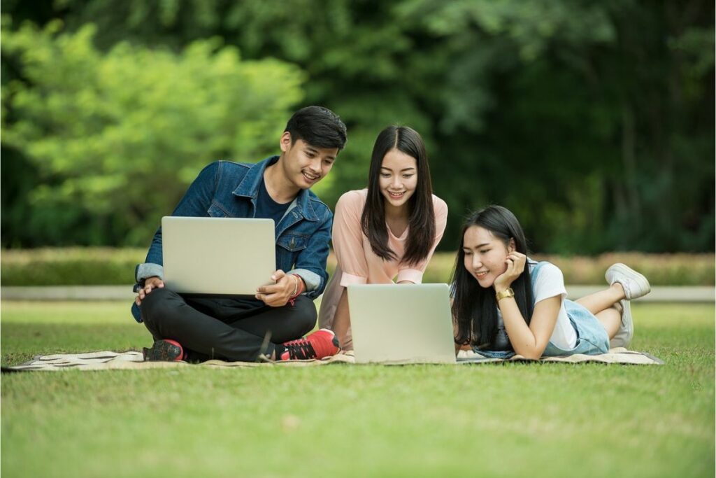 Gadgets para Estudantes: Ferramentas Essenciais para o Sucesso ...