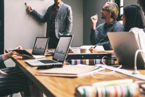 Marketing de Performance: Pague apenas pelos resultados que obtém